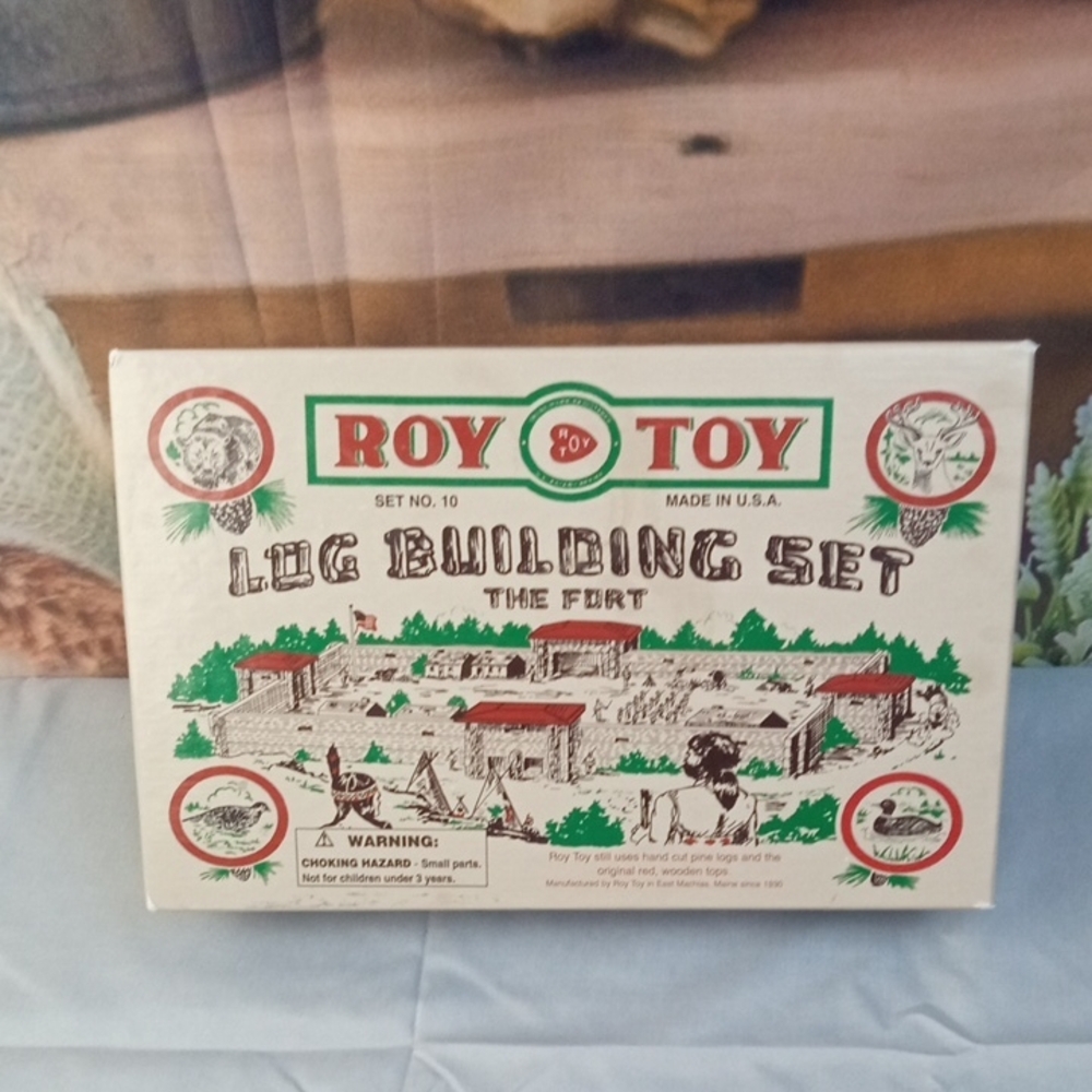 🛝 Log Building Set -The Fort